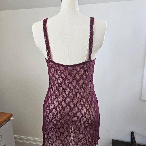 B Tempt'd by Wacoal Aubergine Lace Chemise - Picture 3 of 4